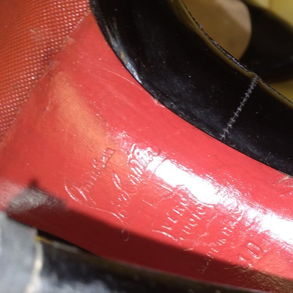 Christian Louboutin Heels in Size 40 Black Leather US Size 10 - Picture 6 of 7